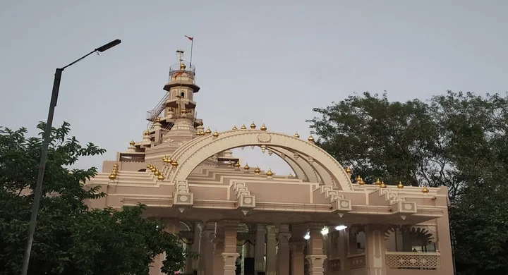 Badrinarayan temple adajan surat religious place