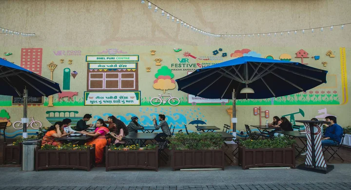 Top 5 Public Parks In Surat You Must Visit: Discover The Green Oasis 4 Linear garden nature and gardens in top public parks in surat