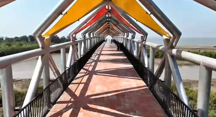 Iconic walkway valsad gujarat atal bridge inspired design