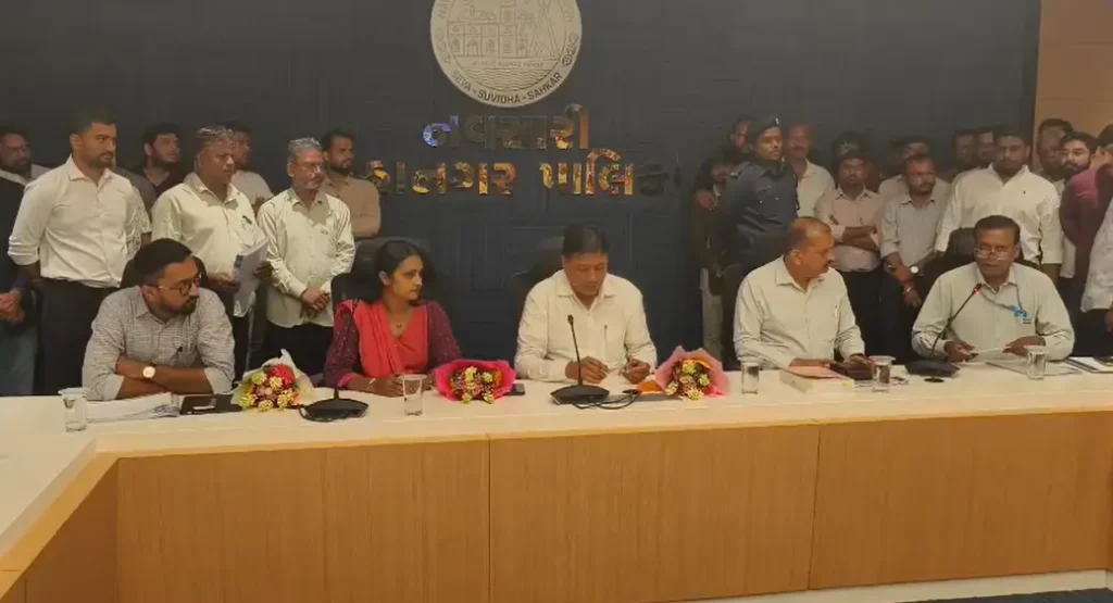 Navsari Municipal Corporation Gets Its First Mayor As Bjp Announces New Civic Leadership Team Navsari municipal corporation gets its first mayor after election