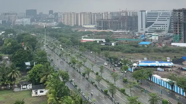 Yellow Alert For Surat: Rain, Thunderstorms And 50 Kmph Winds Expected Yellow alert for surat: rain, thunderstorms and 50 kmph winds expected