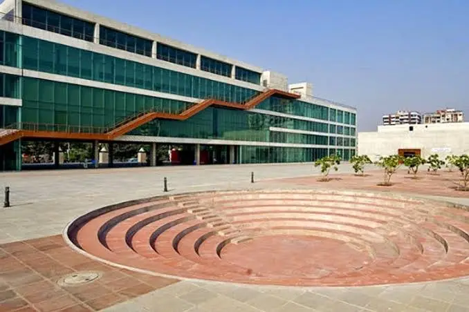 Surat Science Centre Faces Administrative Lapse As Six Employee Service Books Go Missing Surat science centre