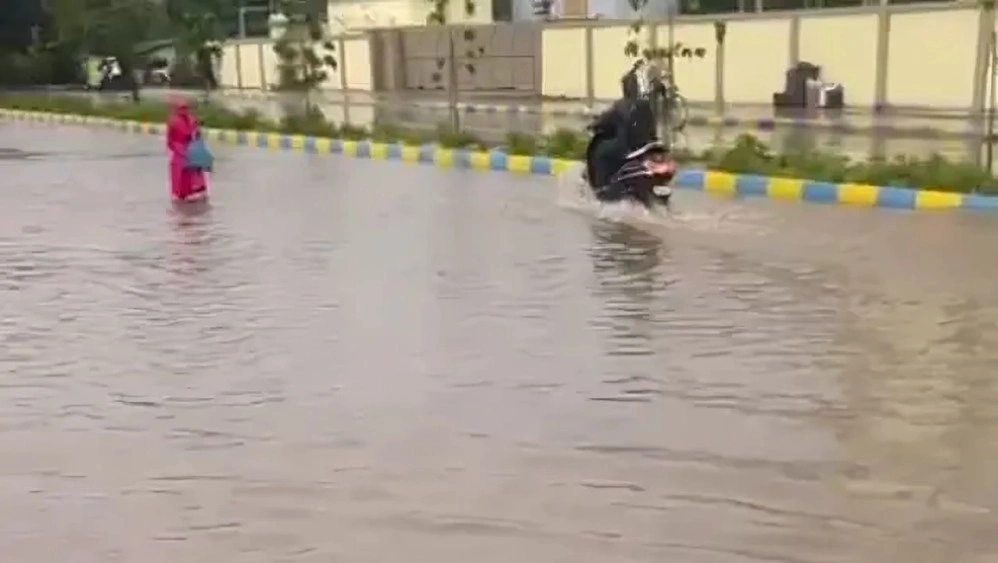 Valsad, Vapi And Umargam Waterlogged After Heavy Rain; Underpasses Submerged, Traffic Hit Valsad, vapi and umargam waterlogged after heavy rain
