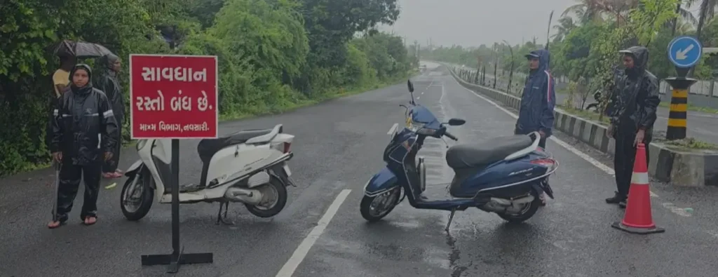 Navsari closes 34 roads amid heavy rainfall as flooding disrupts traffic