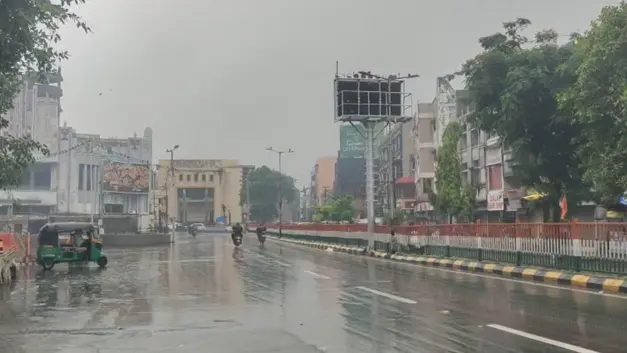 Vadodara Schools, Colleges, Itis &Amp; Anganwadis Closed On July 24 Amid Red Rain Alert Vadodara schools, colleges, itis & anganwadis closed on july 24 amid red rain alert