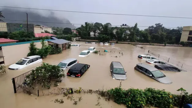 Surat Flooded After Heavy Rainfall; Schools And Colleges Shut Amid Waterlogging Surat flooded after heavy rainfall