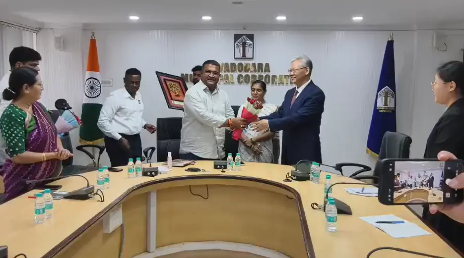 Chinese Ambassador Xu Feihong Visits Vadodara, Discusses Stronger Sister City And Business Ties Chinese ambassador xu feihong visits vadodara