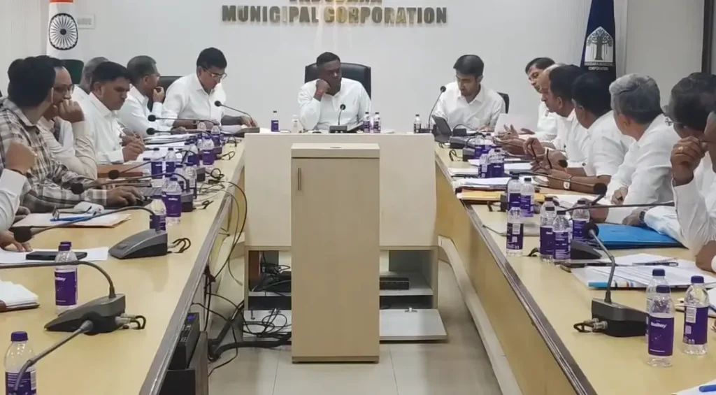 Vadodara Municipal Commissioner Issues Directives On Encroachments, Tax Recovery And Diwali Food Safety Vadodara municipal commissioner issues directives on encroachments, tax recovery and diwali food safety