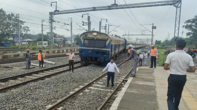 Surat Railway News: Utran Station Upgrade To Disrupt Memu Services For 14 Days; New Udaipur Vande Bharat Starts October 4 Surat railway news: utran station upgrade to disrupt memu services for 14 days; new udaipur vande bharat starts october 4